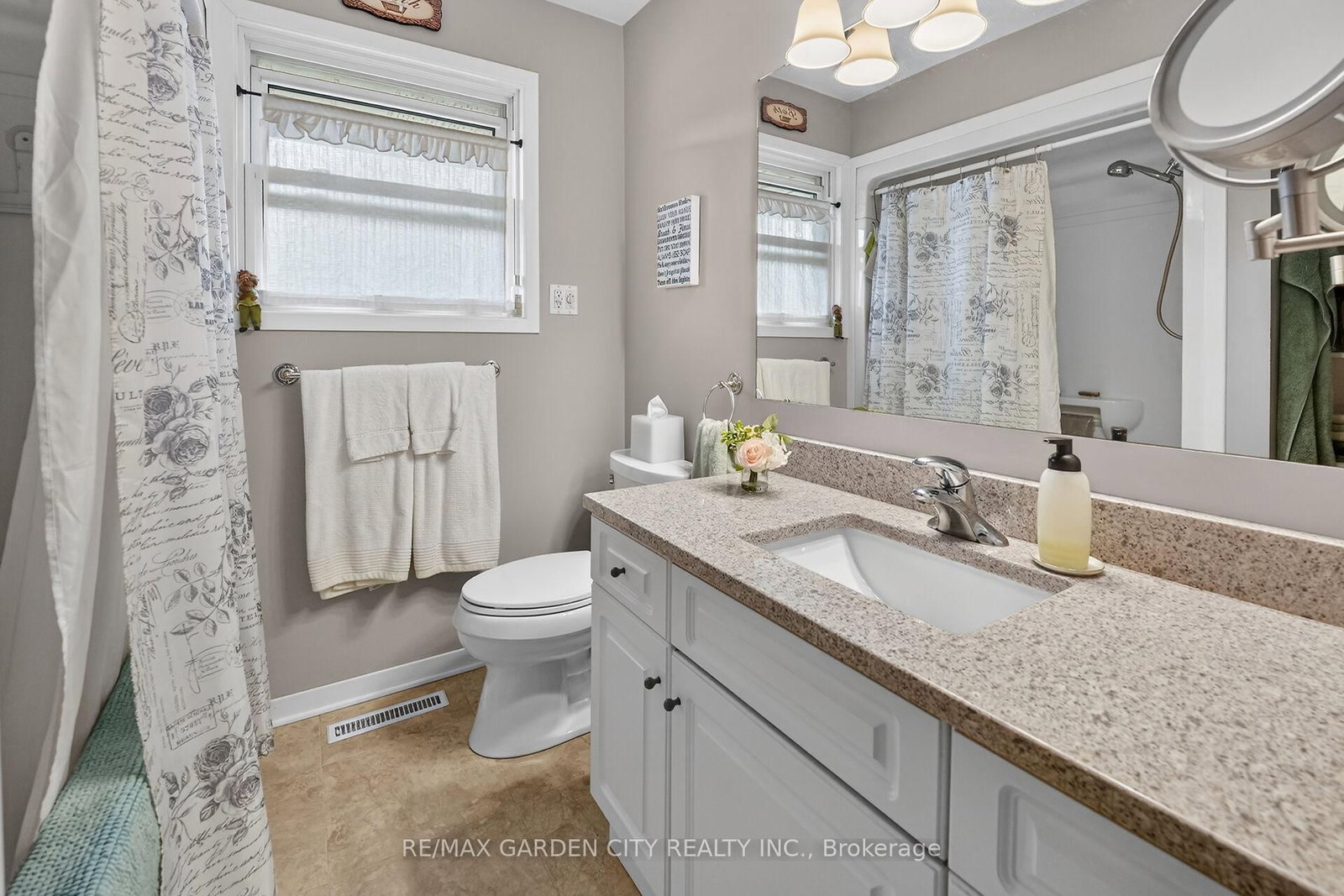 17 Henry Street - Photo 19