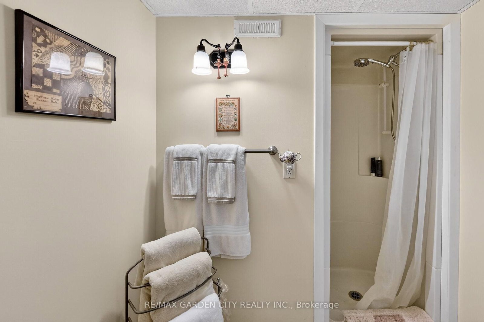 17 Henry Street - Photo 27