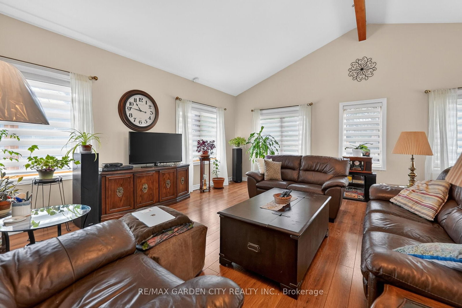 17 Henry Street - Photo 8