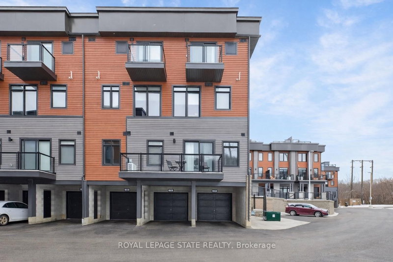 38 - 2 Willow St, Brant, N3L 0K7 | Image 2