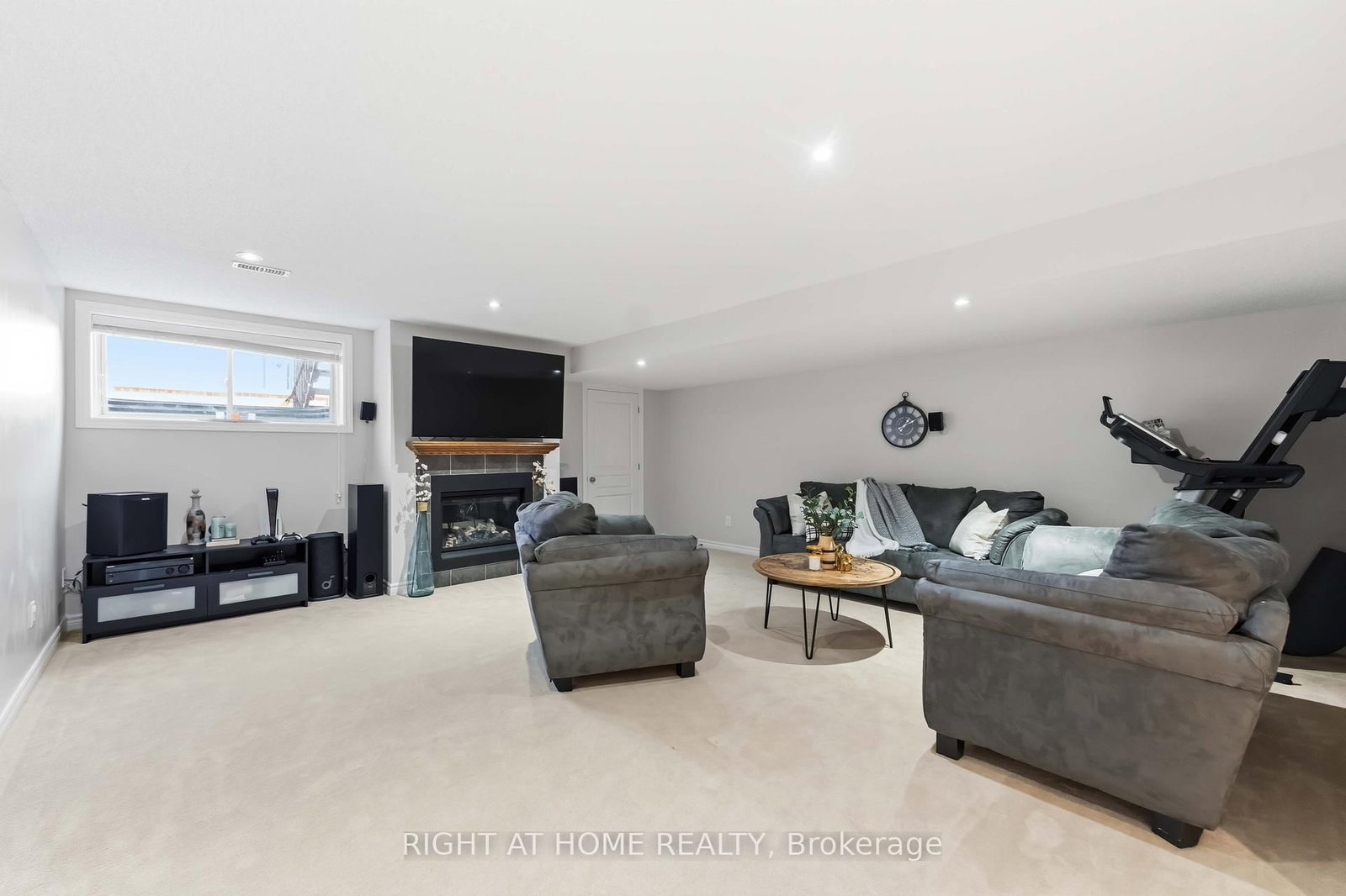 365 Livery Street - Photo 15