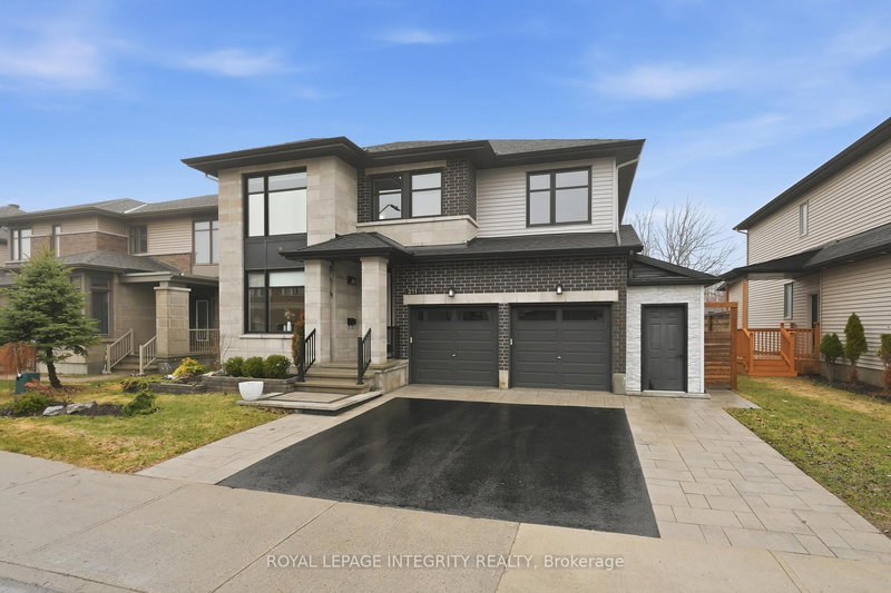 211 Cooks Mill Cres, Ottawa, Ontario