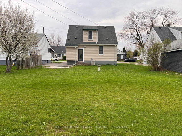9 Admiral Road