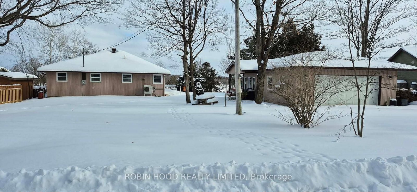 211 Mcbride Point Drive • Rideau Lakes, ON photo 5
