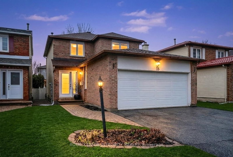 15 Raftus Sq, Ottawa, Ontario