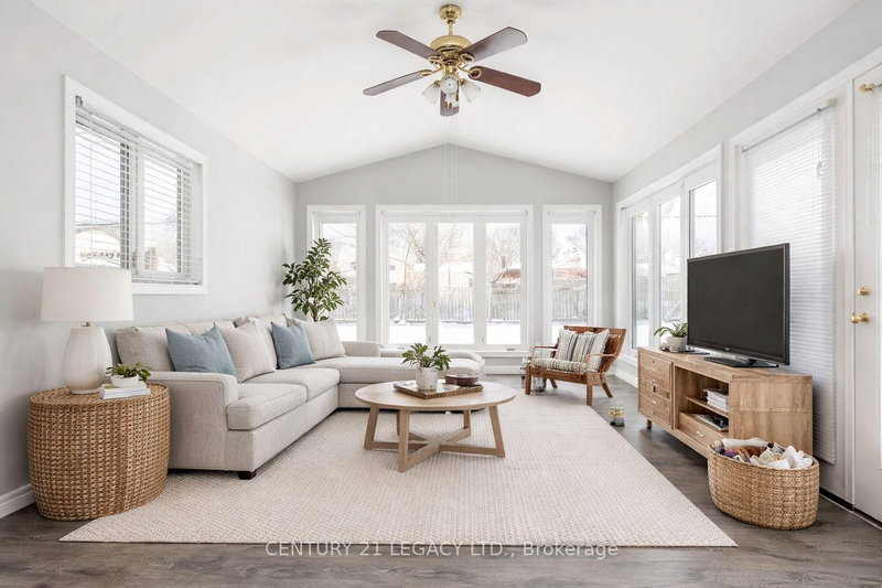 home for lease on 62 Woodelm Drive