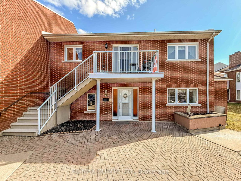 10 - 179 Herchimer Ave, Belleville, K8N 4G7 | Image 2