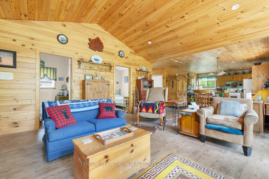 656 A Yarrow Lane • Madoc, ON photo 20