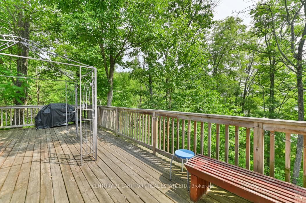 656 A Yarrow Lane • Madoc, ON photo 28