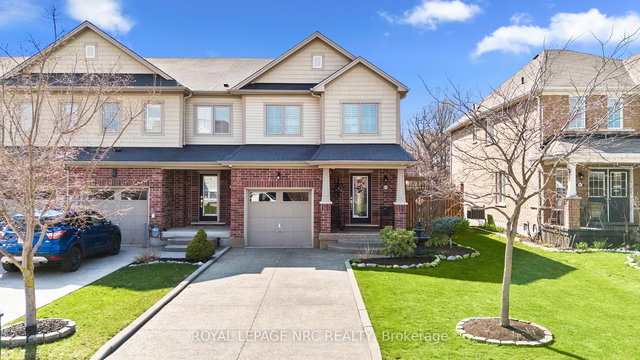 8679 Dogwood Crescent