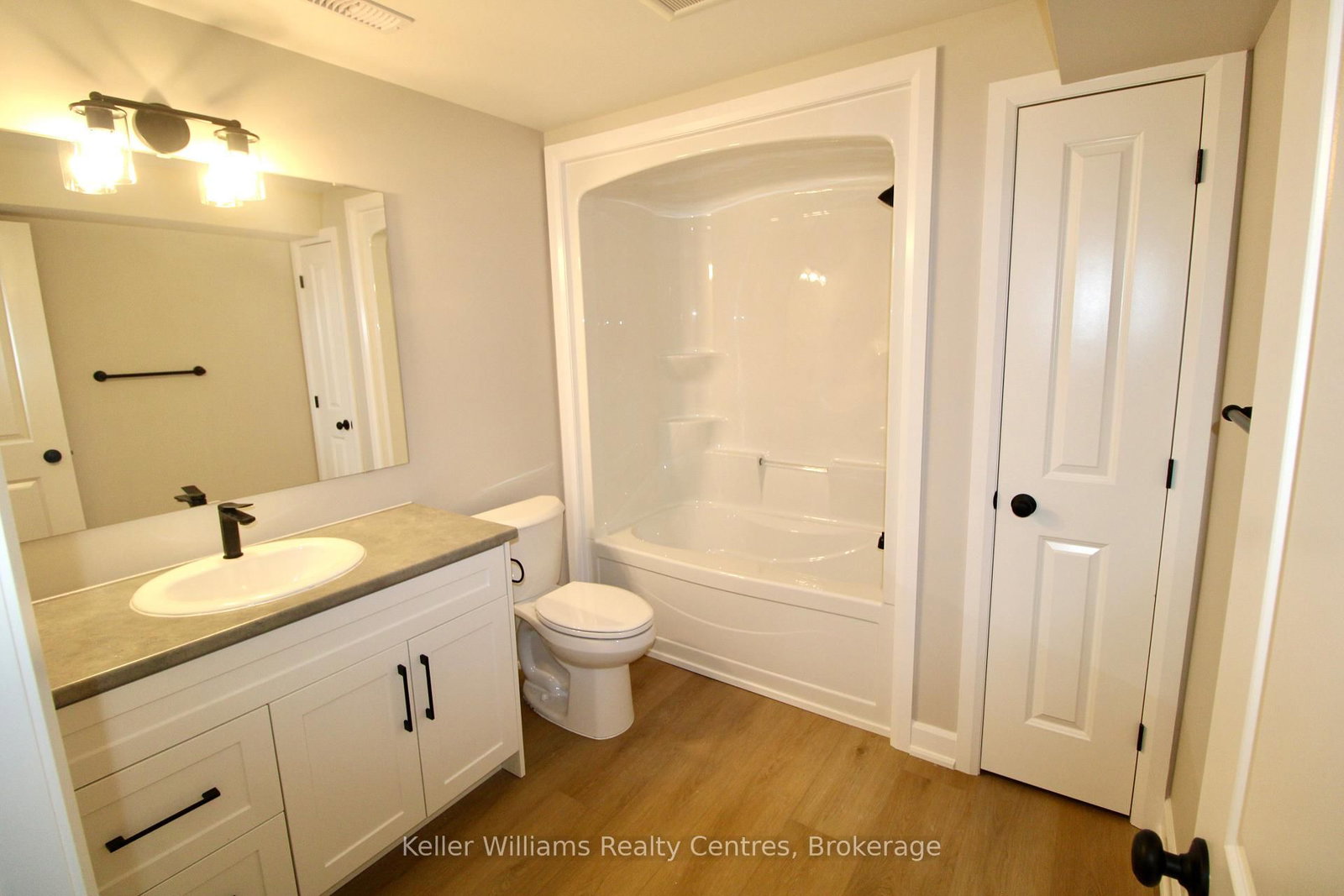 258 7th Street - Photo 17