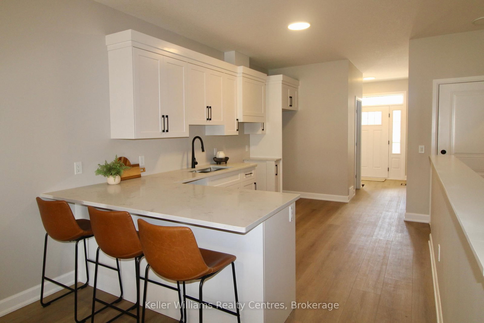 258 7th Street - Photo 5