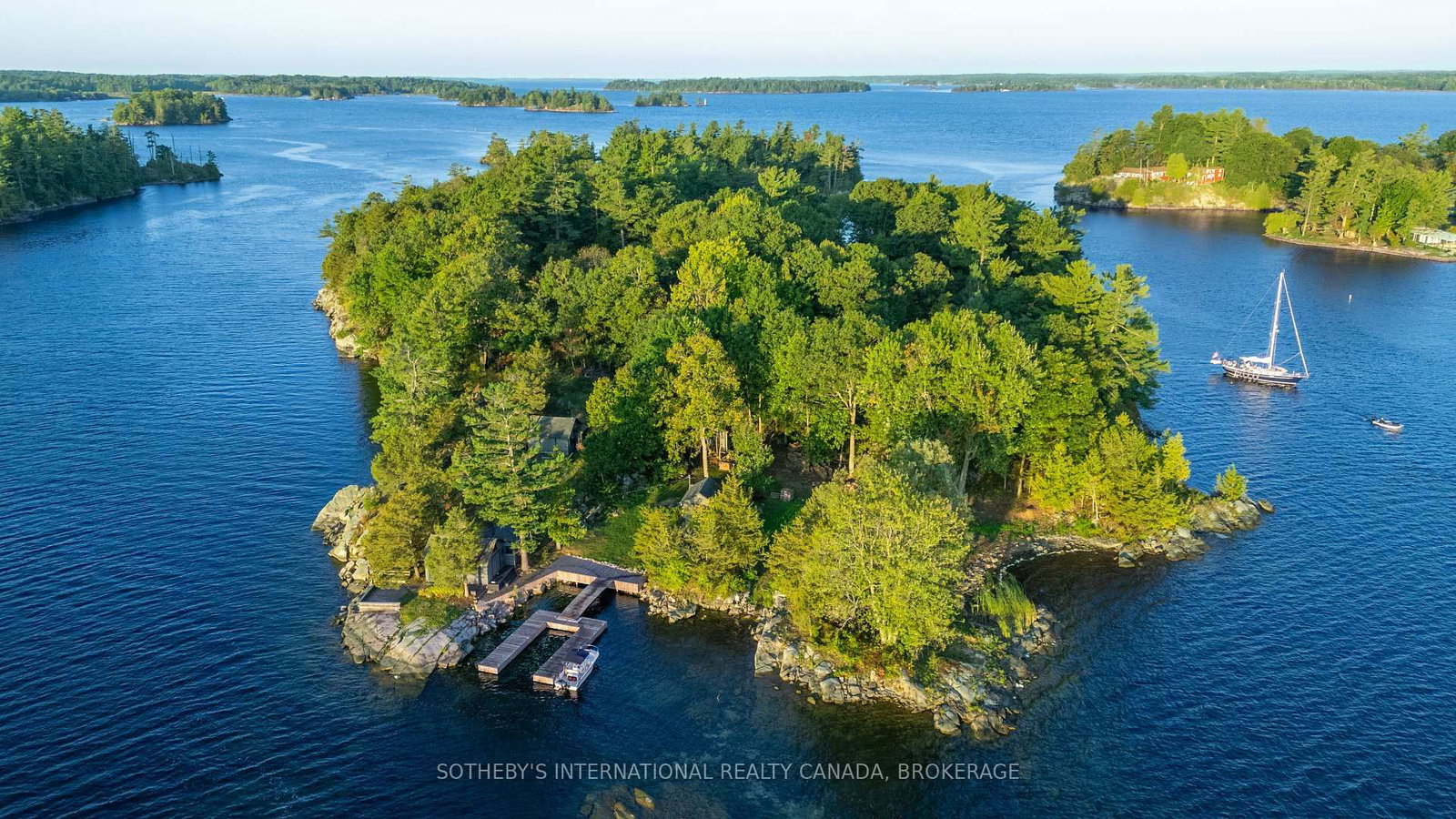1 Dumfounder Island • Front of Leeds & Seeleys Bay, ON photo 22