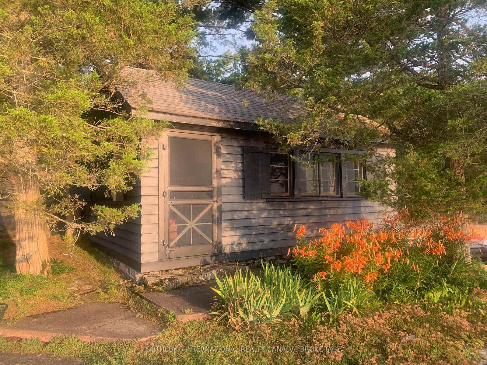 1 Dumfounder Island • Front of Leeds & Seeleys Bay, ON photo 35