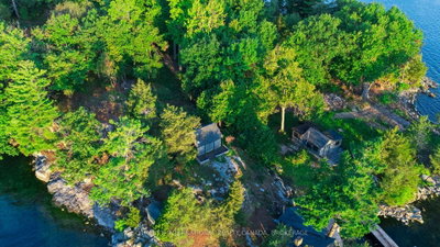 1 Dumfounder Island • Front of Leeds & Seeleys Bay, ON photo 5