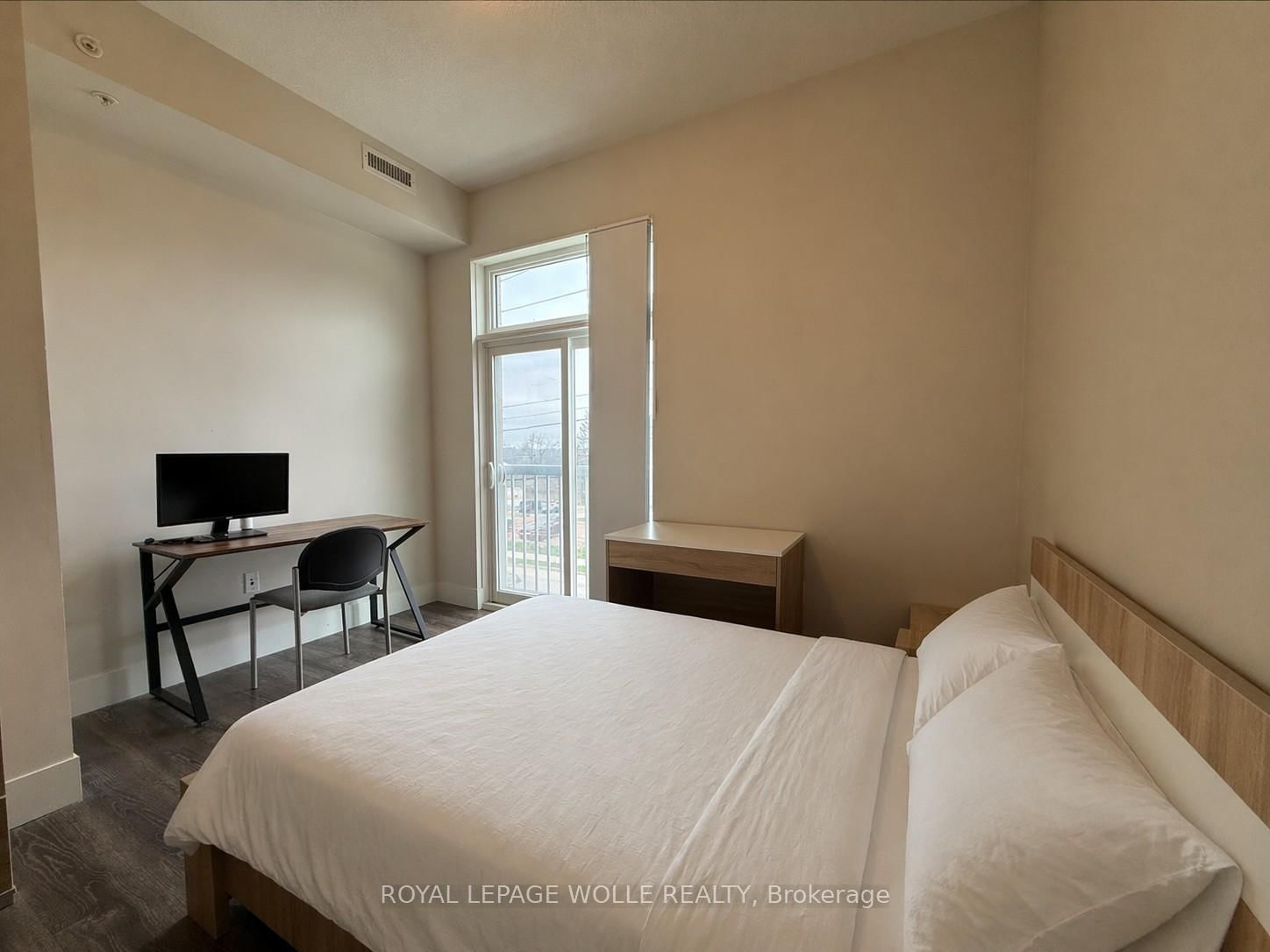 253 Albert Street, Unit 215 - Photo 15