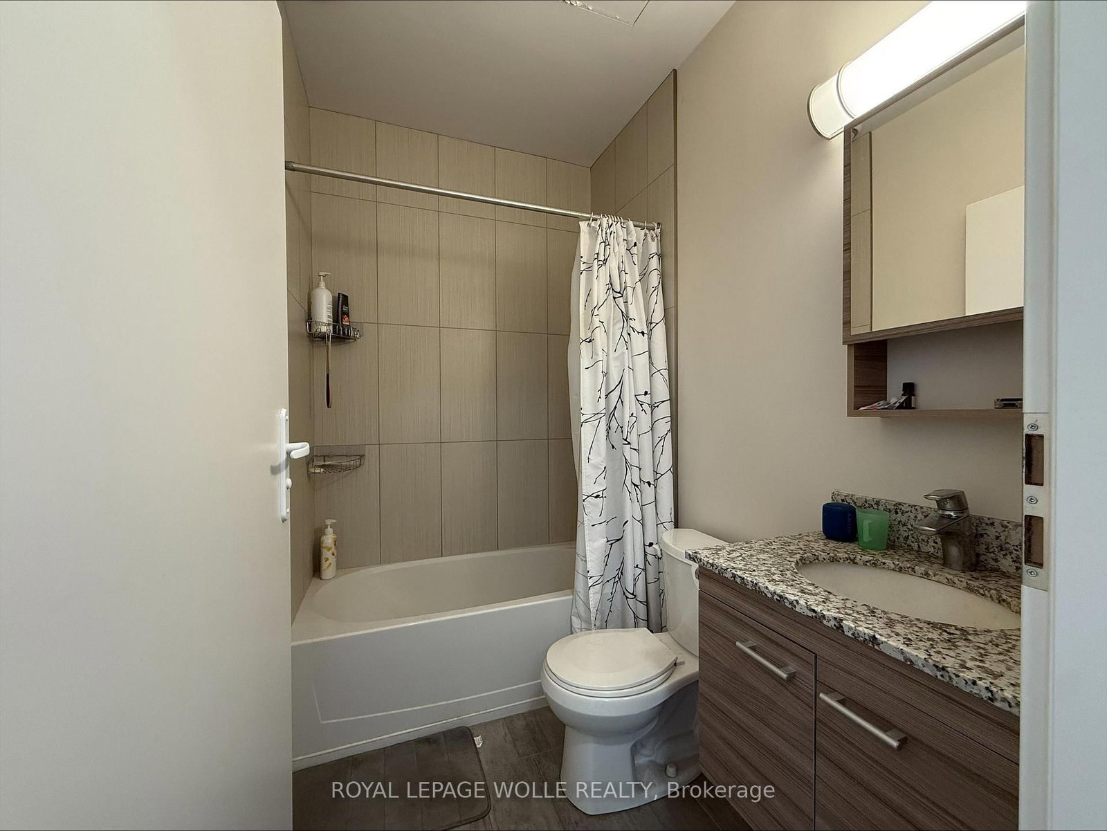 253 Albert Street, Unit 215 - Photo 16
