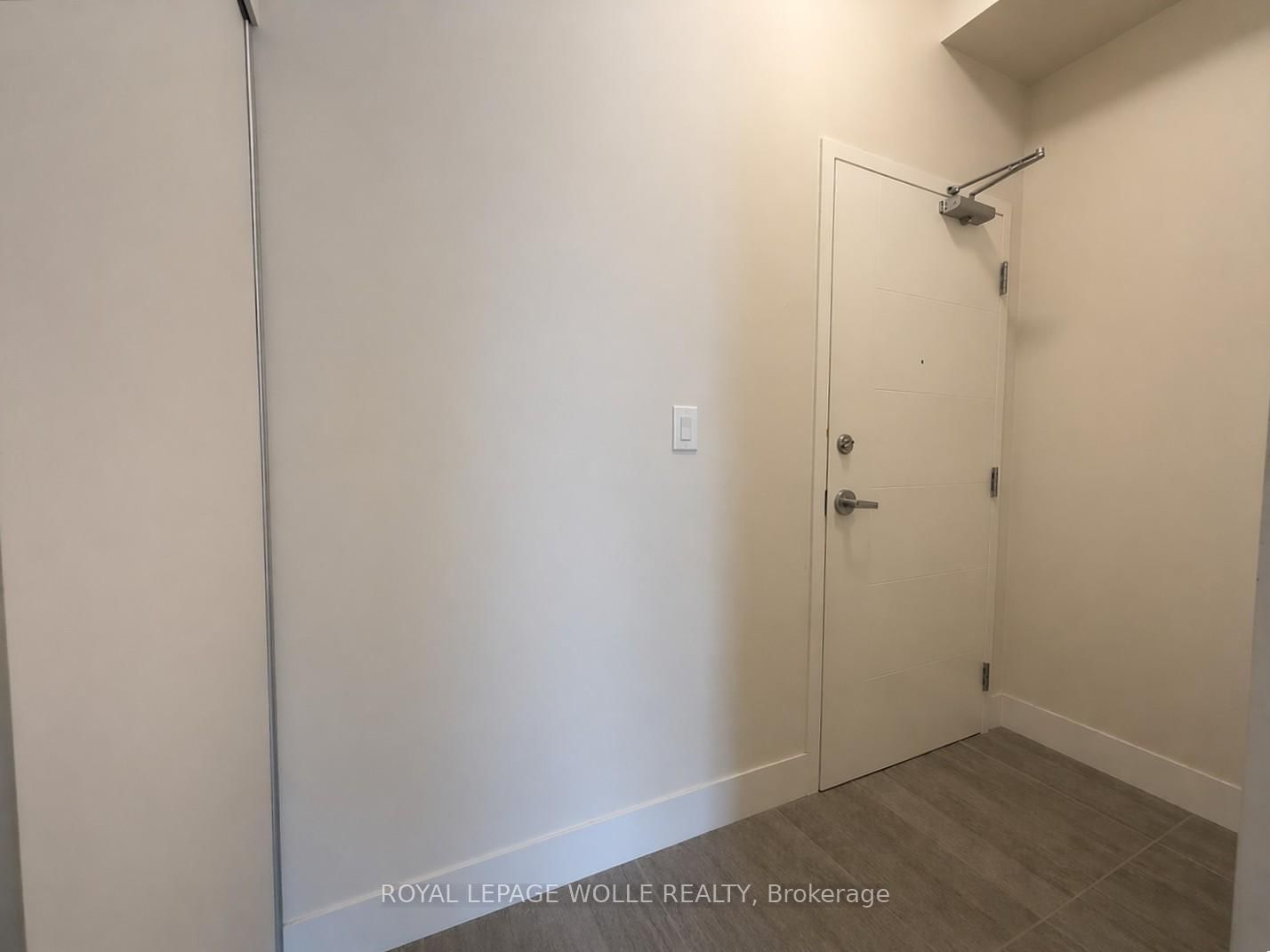 253 Albert Street, Unit 215 - Photo 5