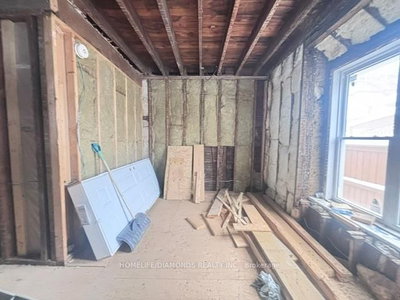 4908 ST. LAWRENCE Avenue — photo 4