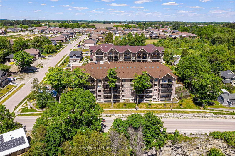 201 - 19 Stumpf St, Centre Wellington, N0B 1S0 | Image 2