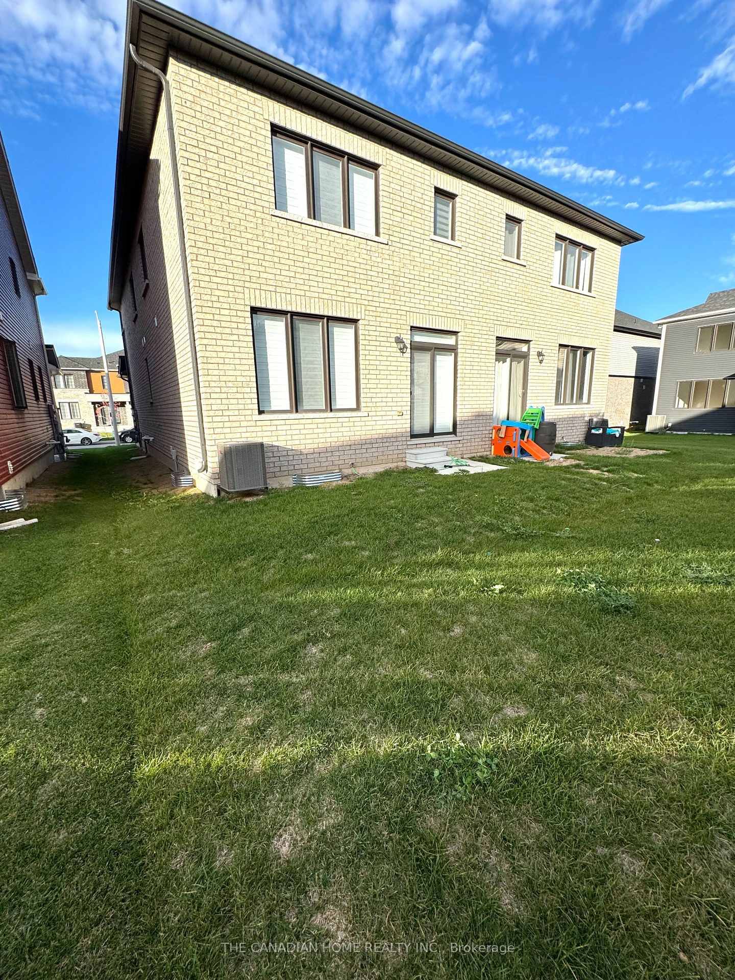 10 SUNFLOWER Crescent - Photo 48