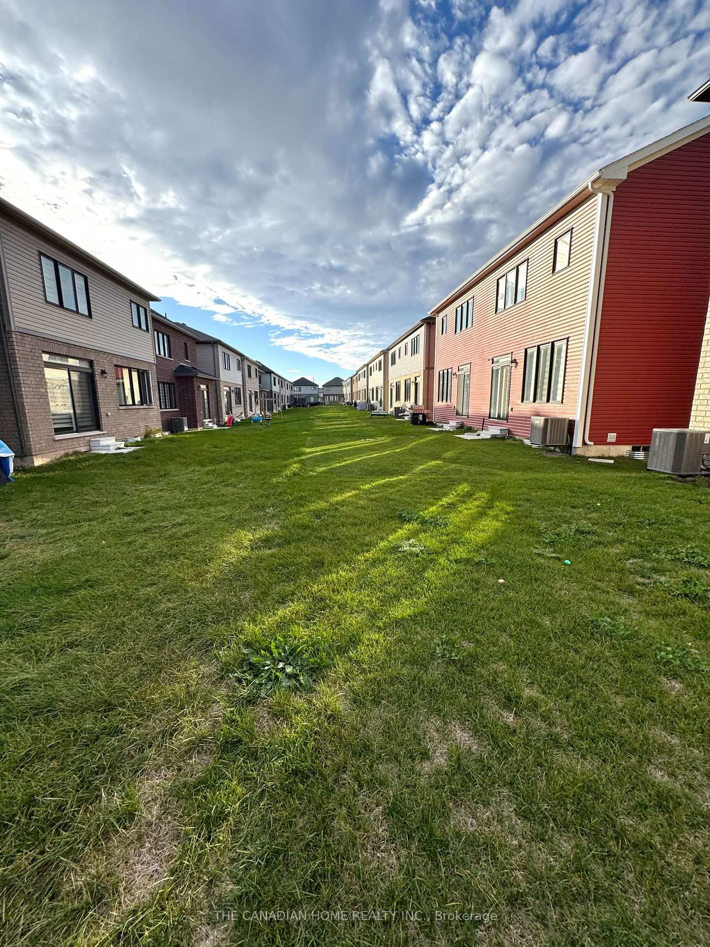 10 SUNFLOWER Crescent - Photo 50