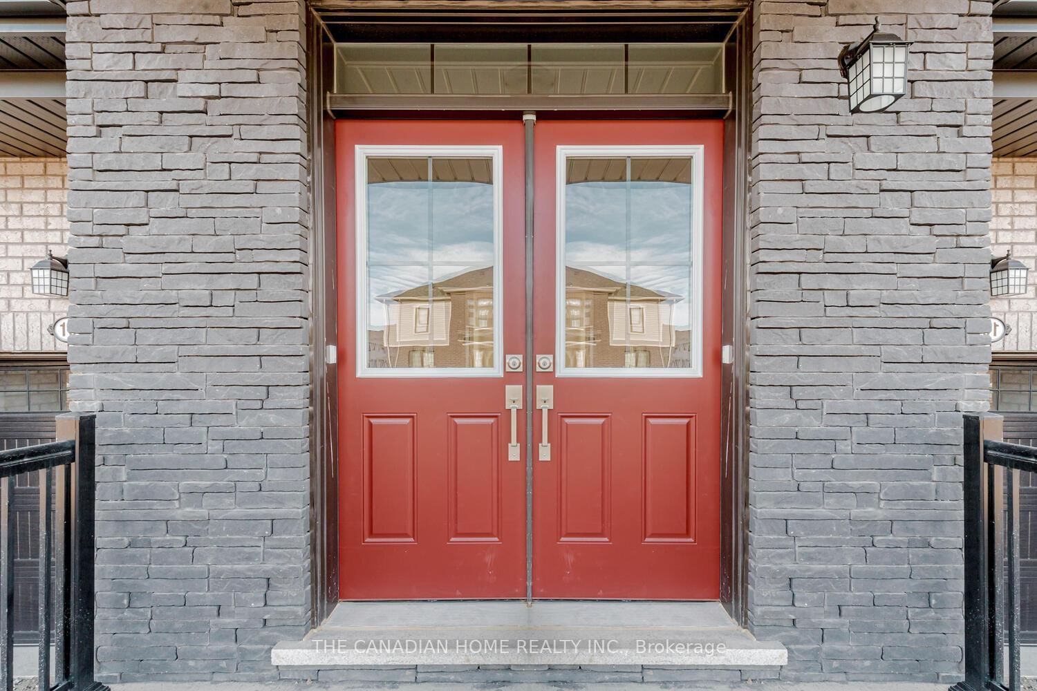 10 SUNFLOWER Crescent - Photo 8