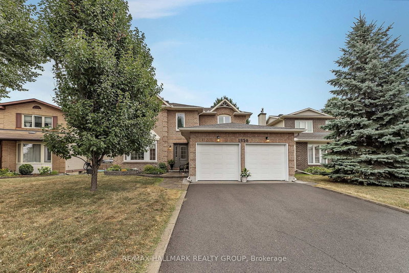 1850 Thornecrest St, Orleans, Ontario