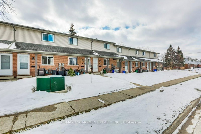 5 - 900 James St, Woodstock, N4S 1S4 | Image 2