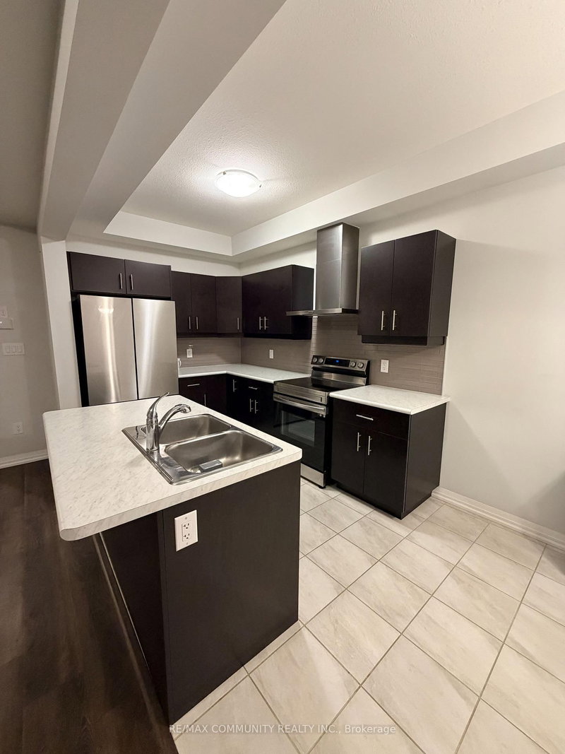 86 Bur Oak Dr, Thorold, L2V 0L8 | Image 3