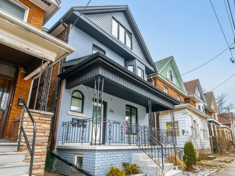 536 Cannon St E, Hamilton, L8L 2E9 | Image 2