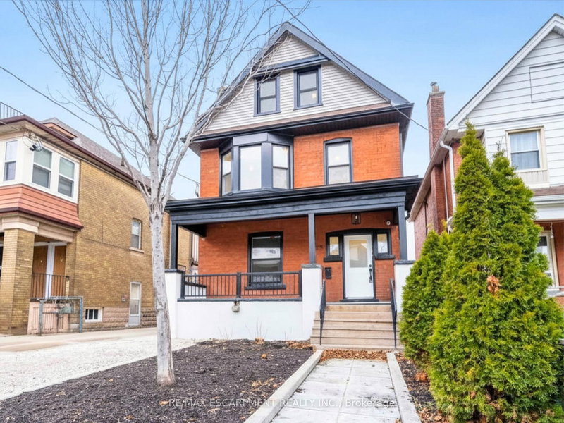 204 Balsam Ave, Hamilton, L8M 3B8 | Image 2