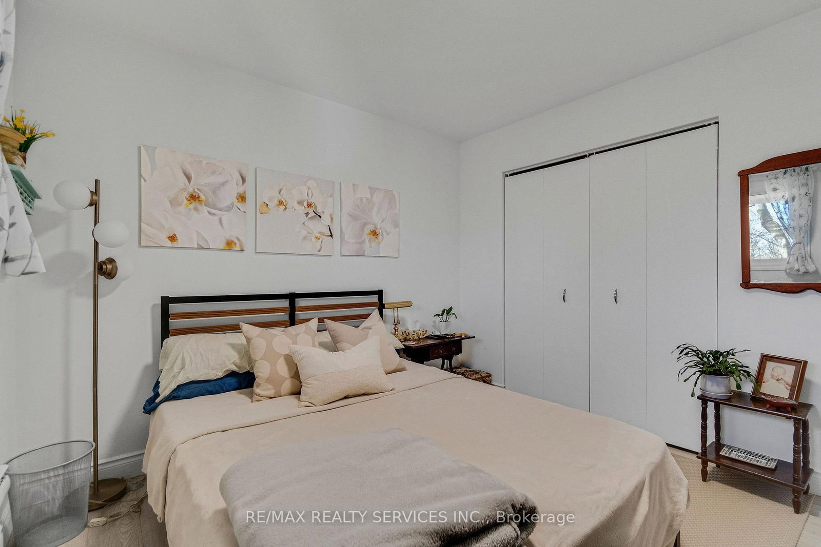 402 Elizabeth Street, Unit 2 - Photo 22