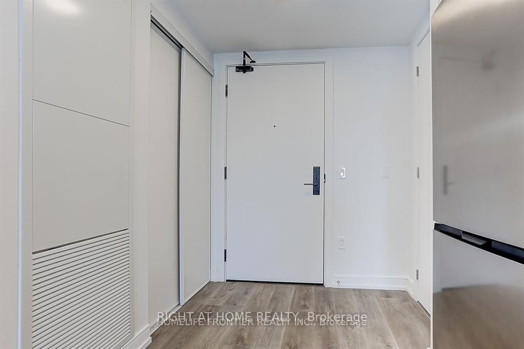 1 Jarvis Street, Unit 433