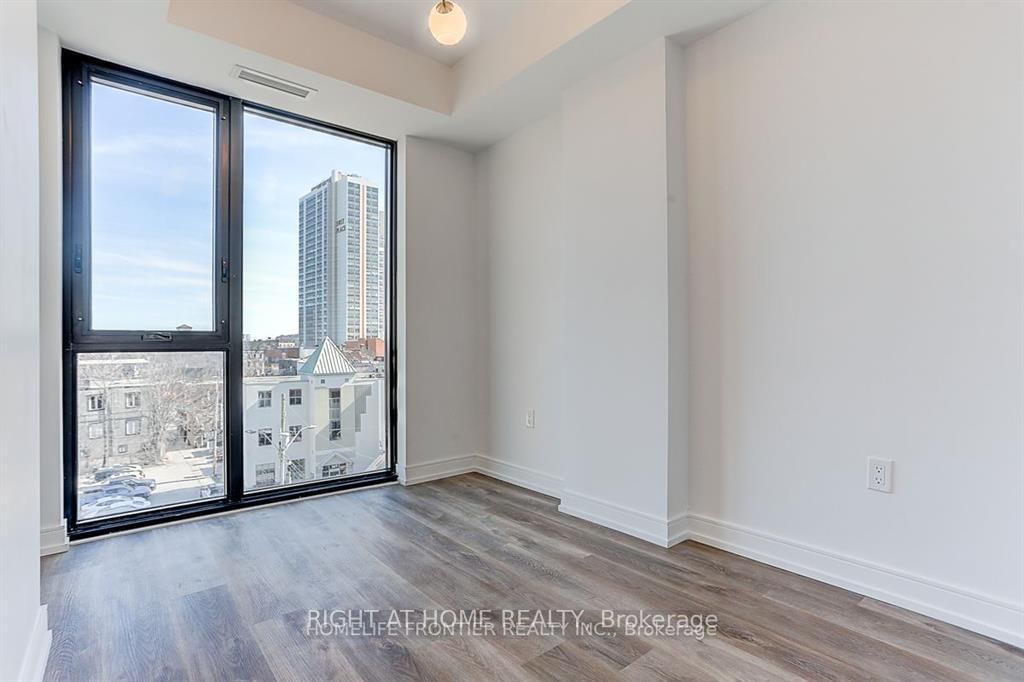 1 Jarvis Street, Unit 433 - Photo 16