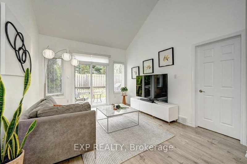 795 Laurelwood Dr, Waterloo, N2V 0A3 | Image 3