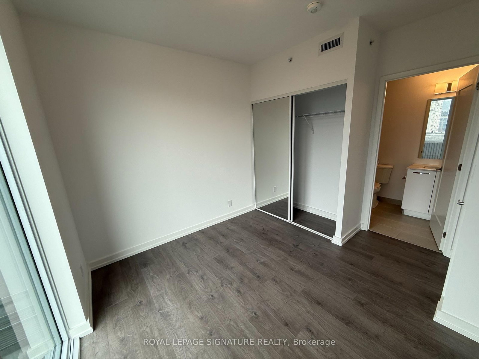 75 James Street S, Unit 615 - Photo 13