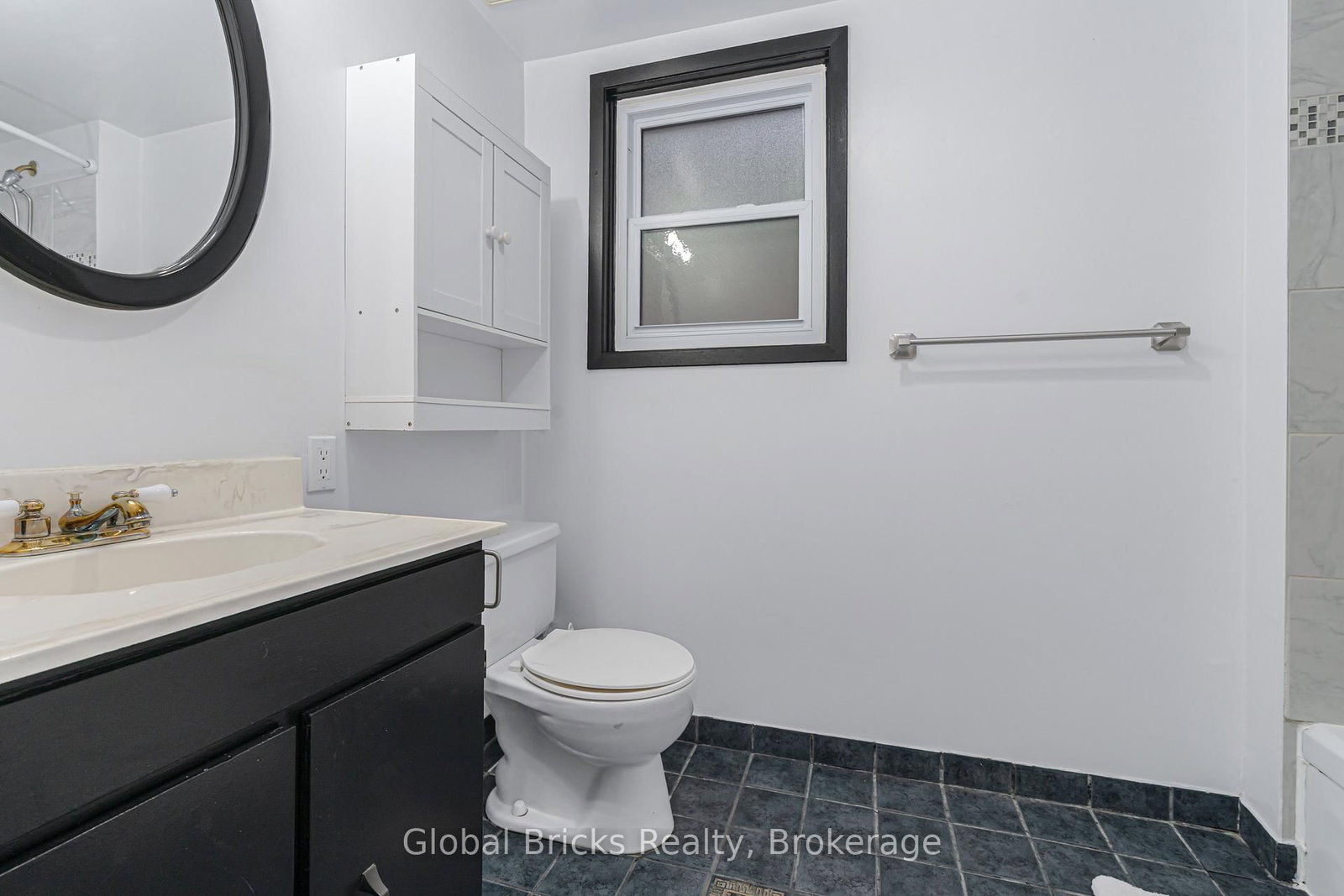 5780 Theresa Street - Photo 28