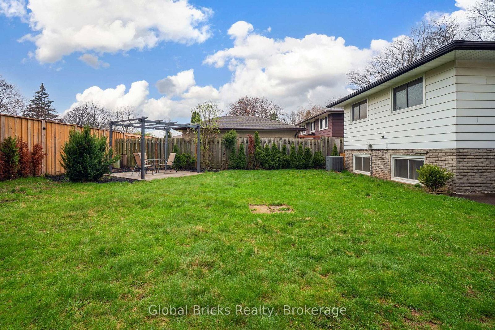 5780 Theresa Street - Photo 44