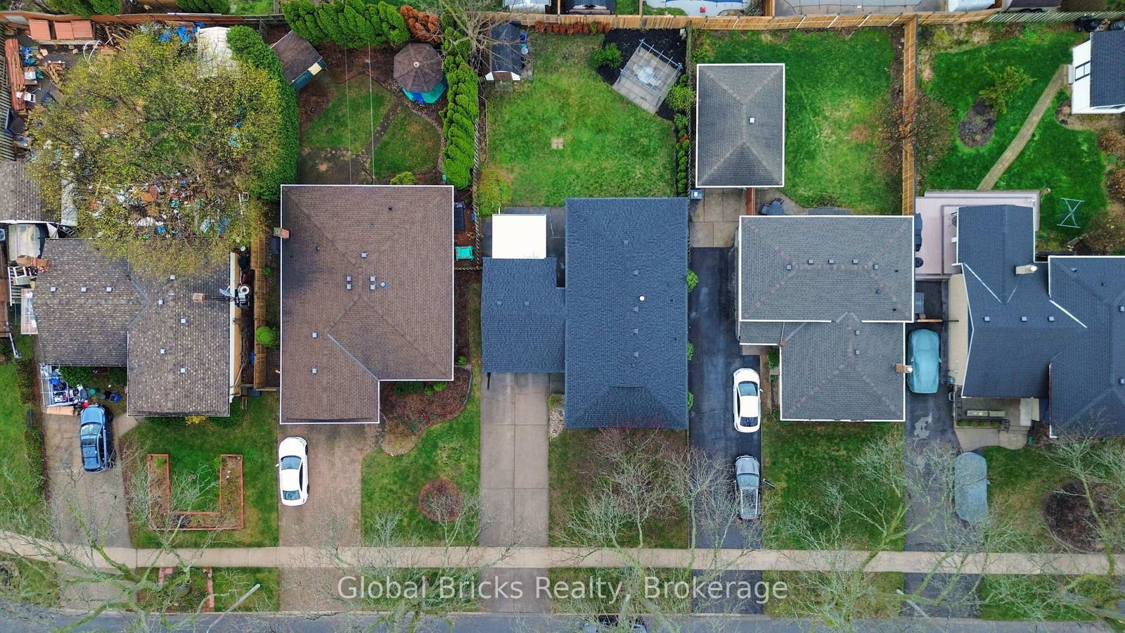 5780 Theresa Street - Photo 48