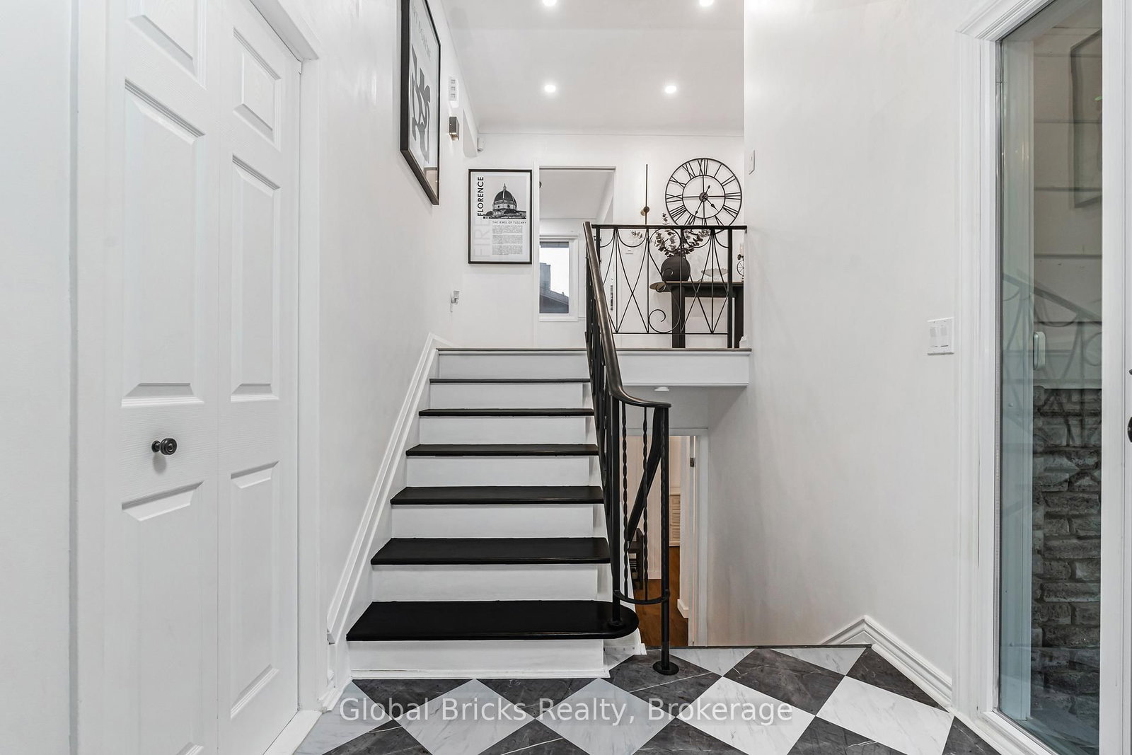 5780 Theresa Street - Photo 7