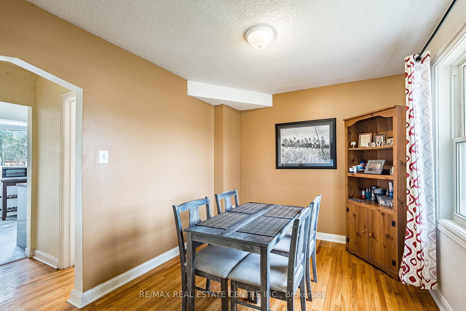 40 Ellis Crescent N - Photo 10