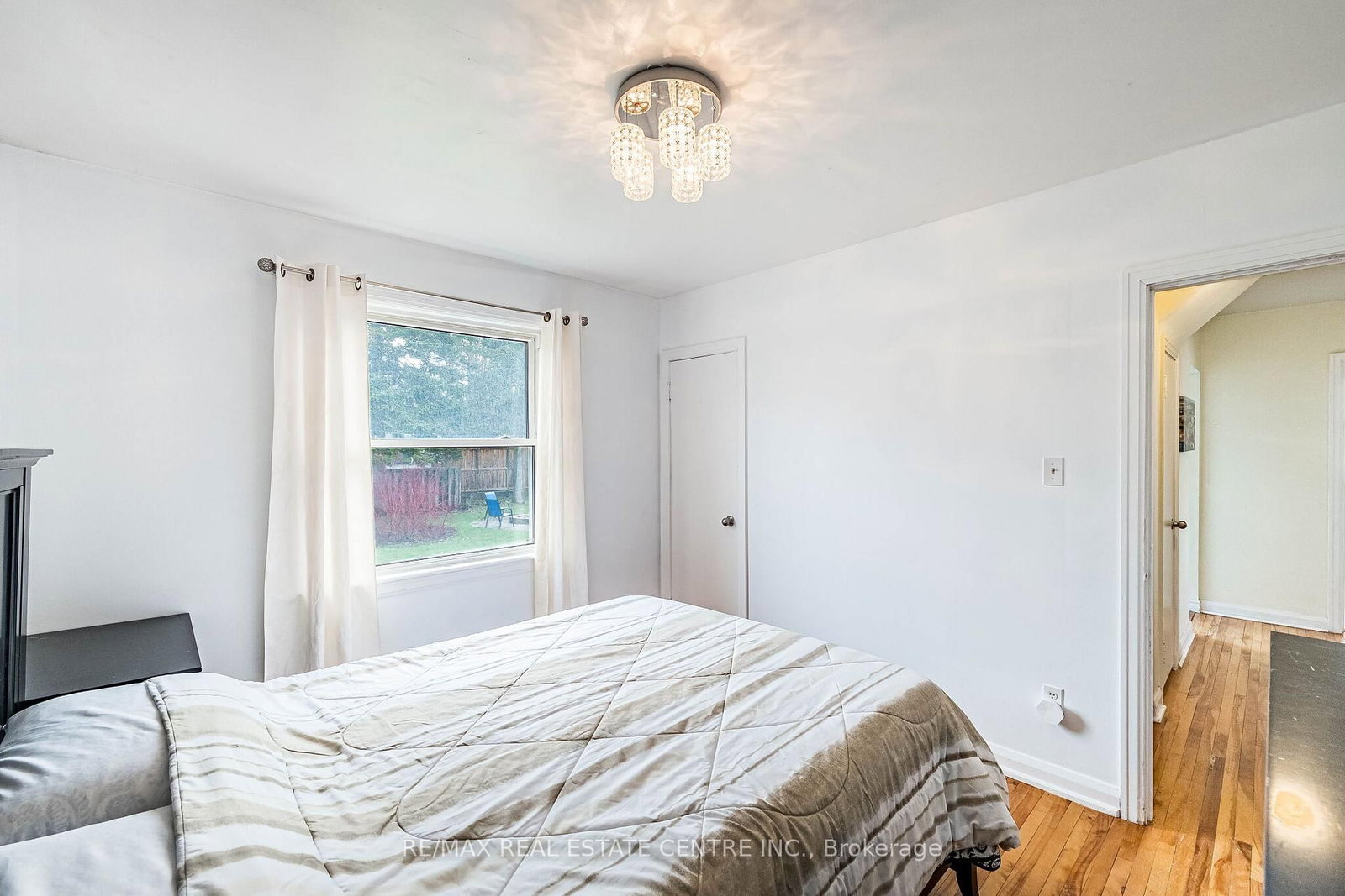 40 Ellis Crescent N - Photo 16