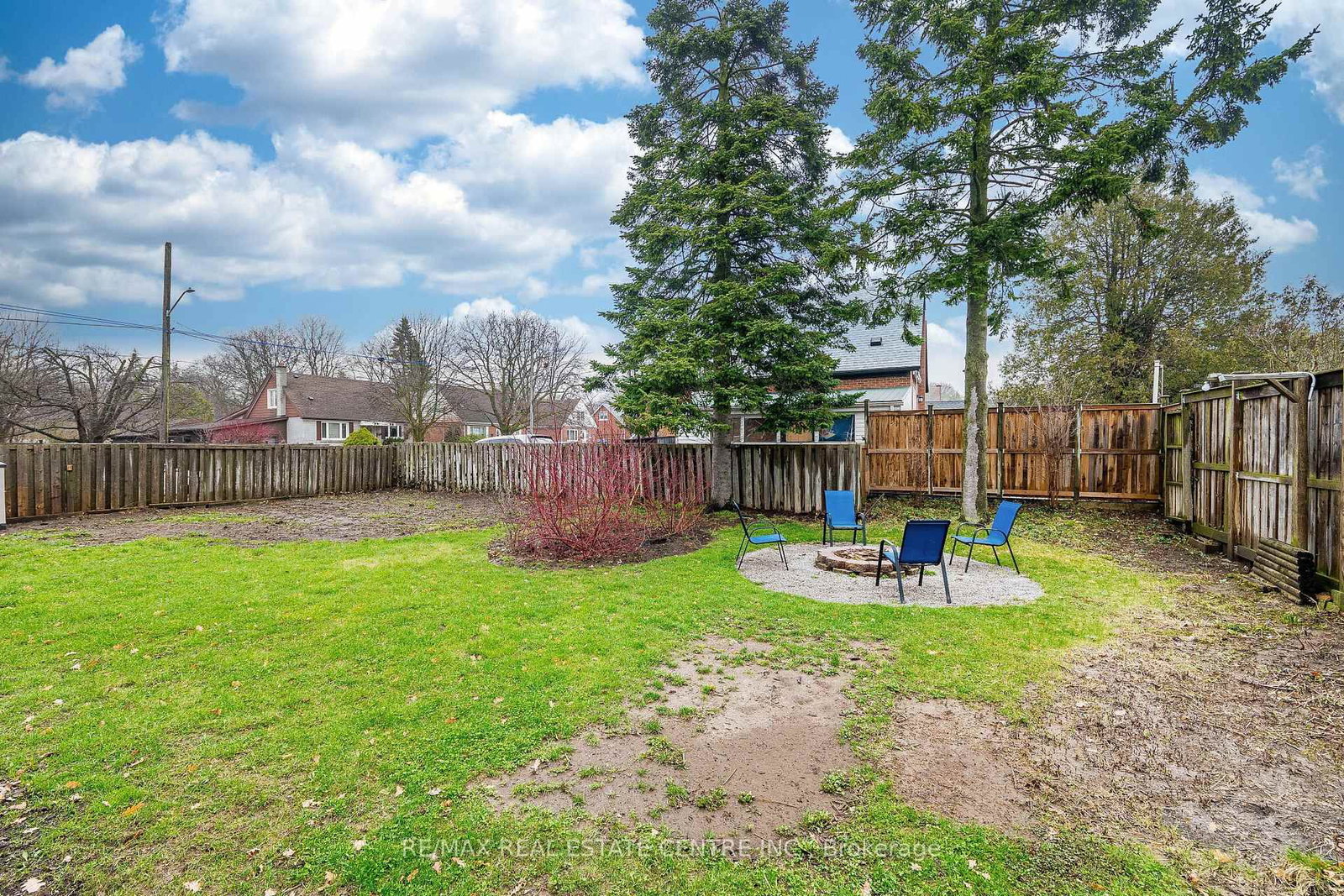 40 Ellis Crescent N - Photo 46