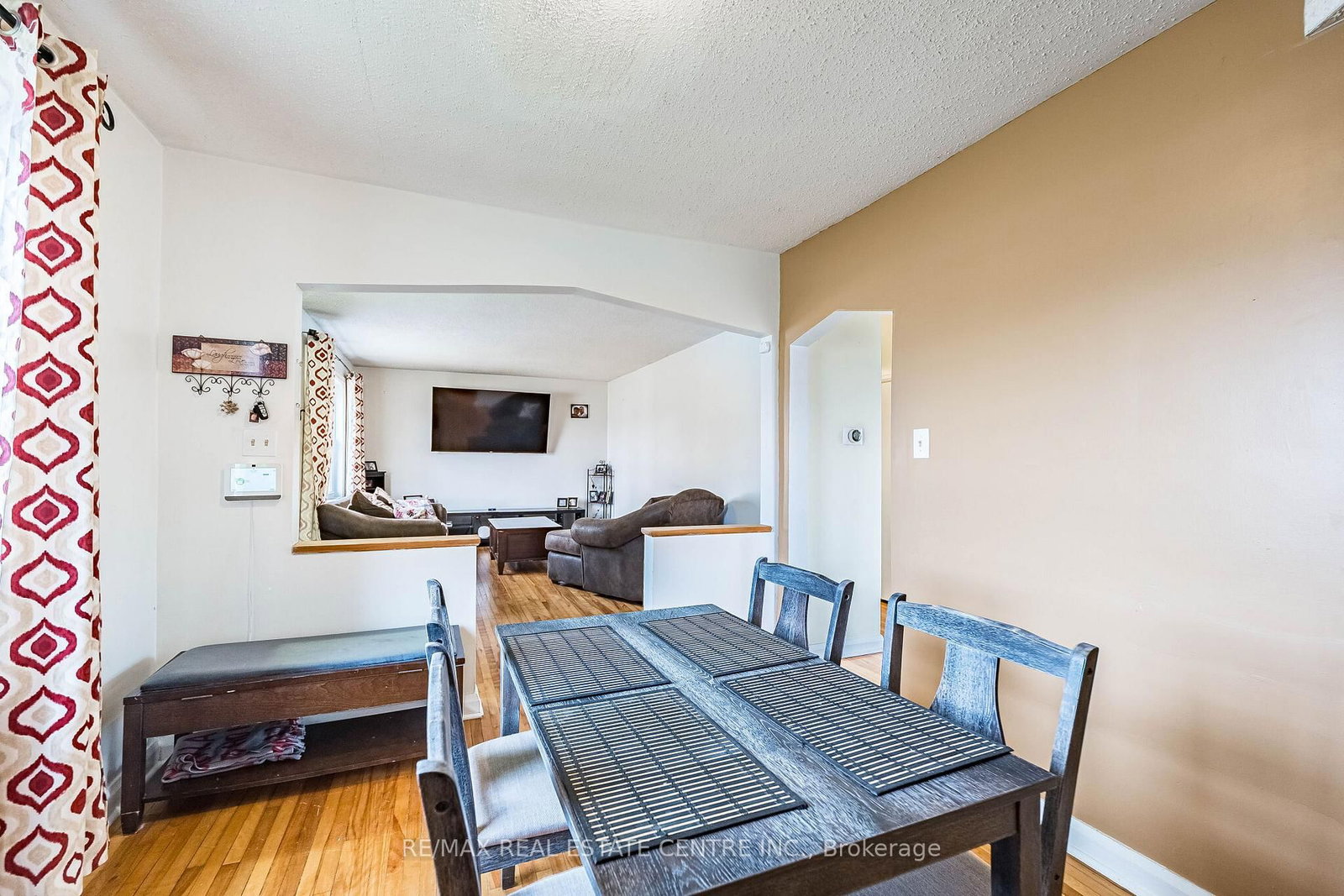 40 Ellis Crescent N - Photo 9