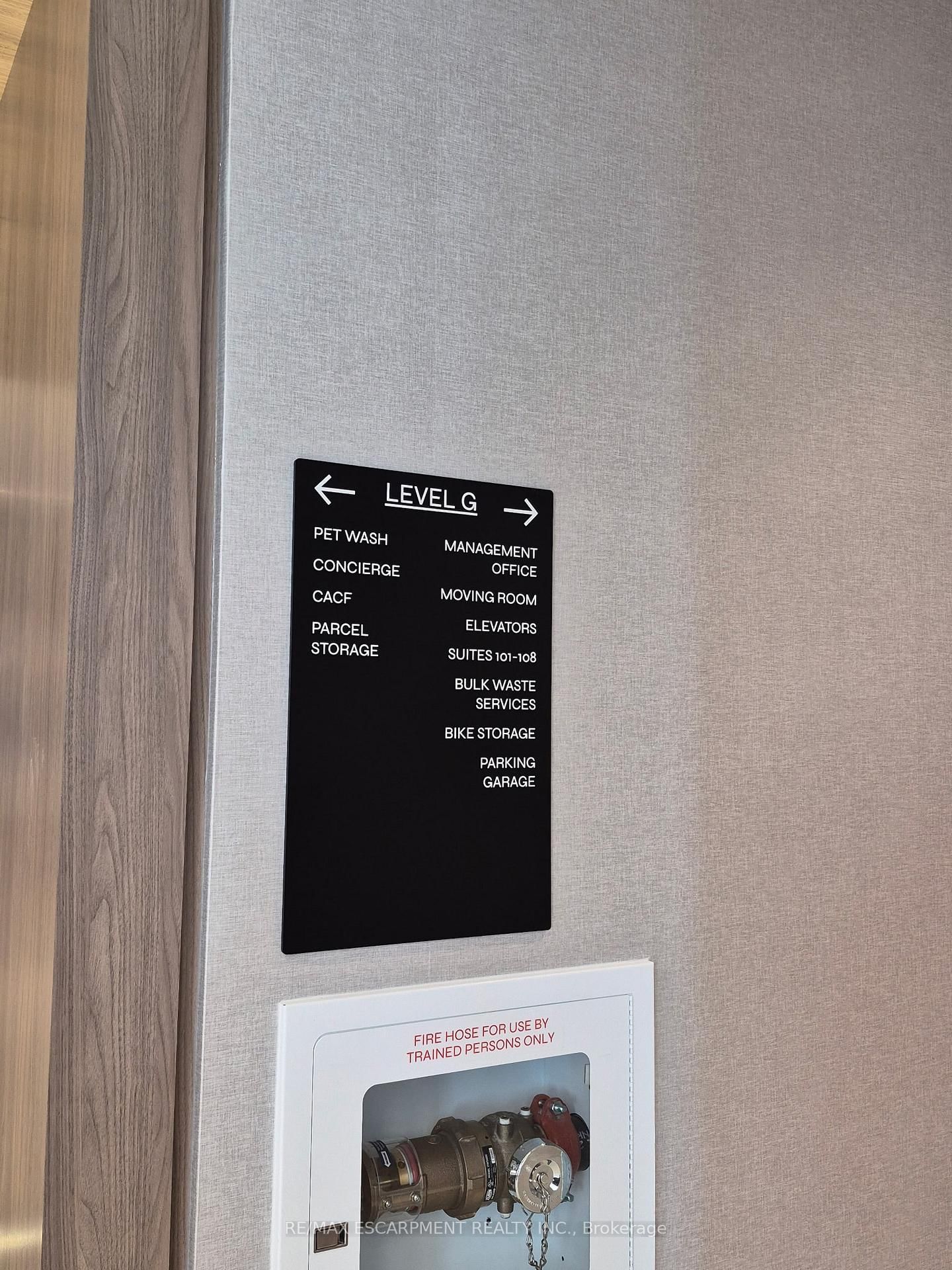 75 James Street S, Unit 818 - Photo 5