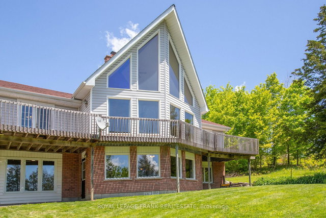 884 Centre Line Road