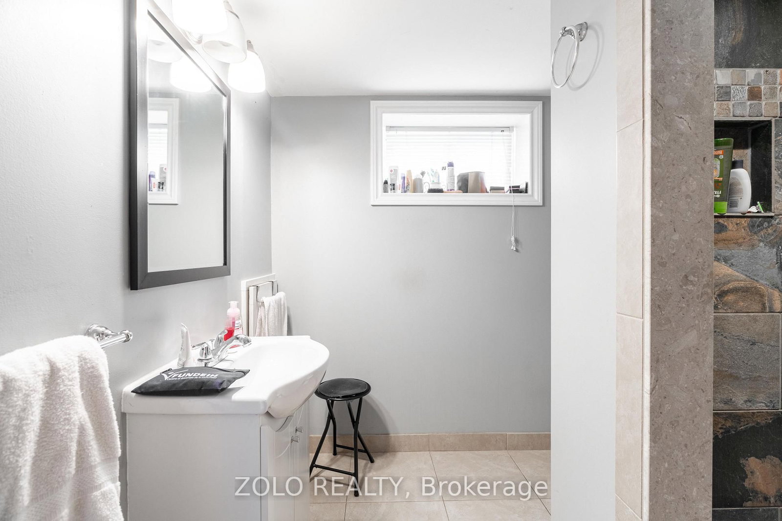 306 Spruce Street, Unit Basement - Photo 8