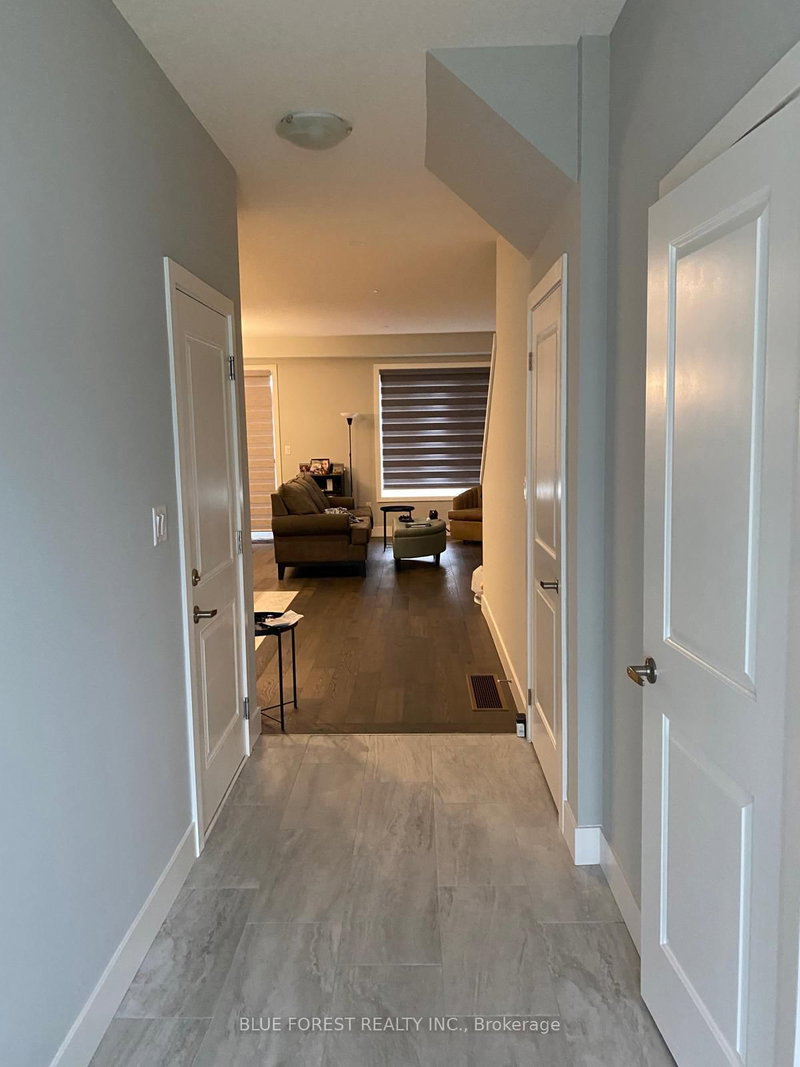 126 - 177 Edgevalley Rd, London East, N5V 0C5 | Image 2