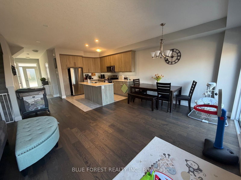 126 - 177 Edgevalley Rd, London East, N5V 0C5 | Image 3